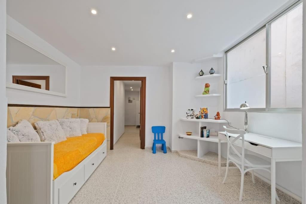 Plein Centre, 100 M De La ! Appartement *
